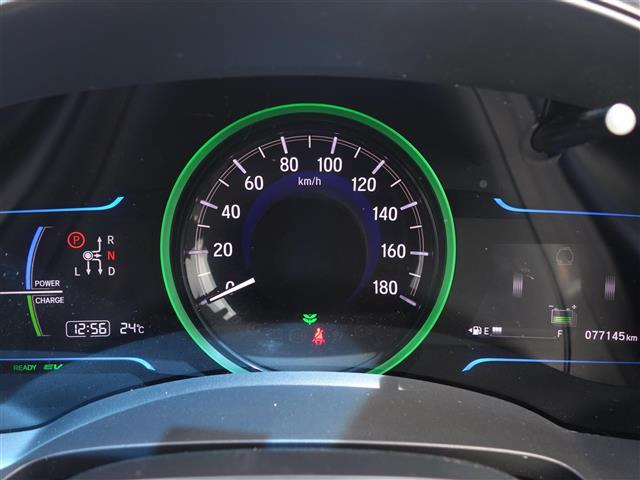 シャトル1.5 ハイブリッド X