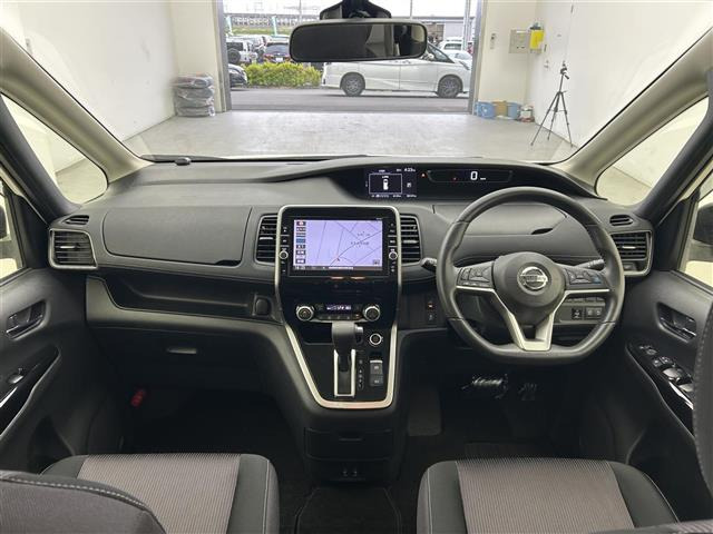 セレナ2.0 ハイウェイスターG プロパイロットエディション