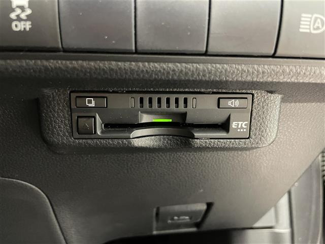 カローラスポーツ1.8 ハイブリッド G