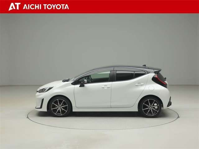 アクア1.5 GRスポーツ