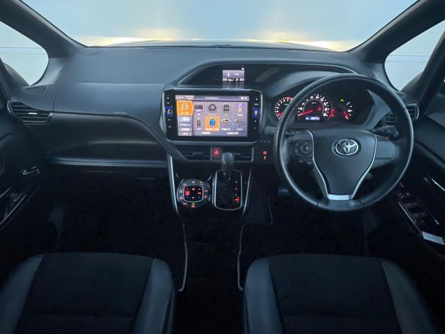 ヴォクシー2.0 ZS 煌III