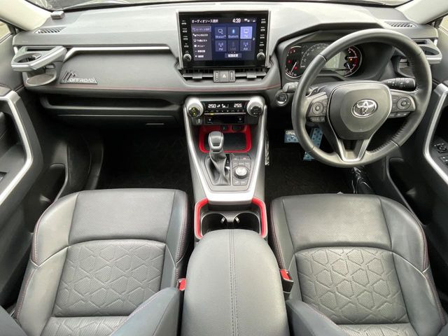 RAV42.0 アドベンチャー オフロードパッケージ 4WD
