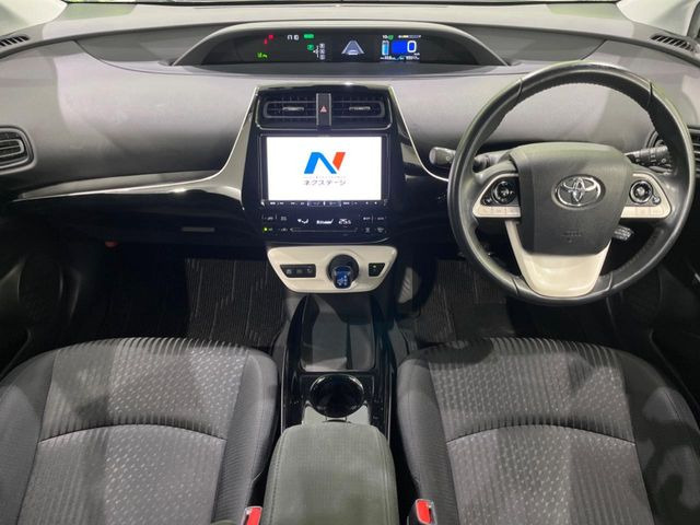 プリウス1.8 S セーフティ プラス