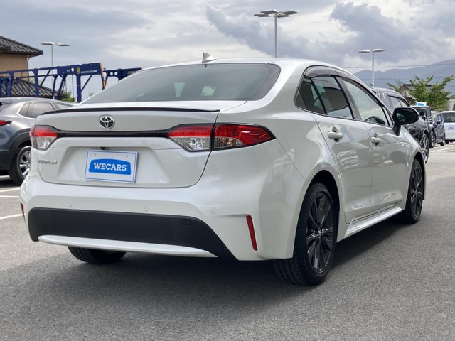 カローラ1.8 W×B