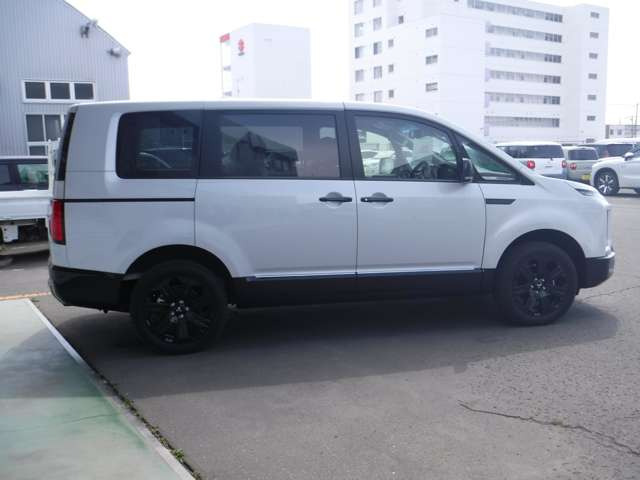 デリカD:52.2 シャモニー 電動サイドステップ 4WD