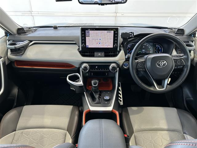 RAV42.5 ハイブリッド アドベンチャー E-Four 4WD