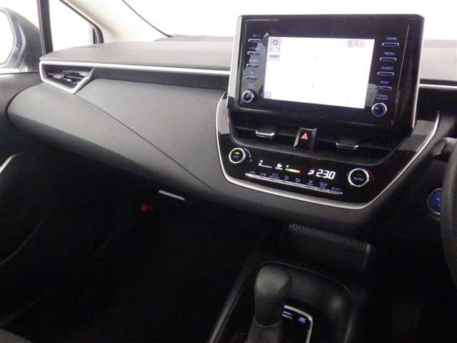 カローラツーリング1.8 ハイブリッド G-X