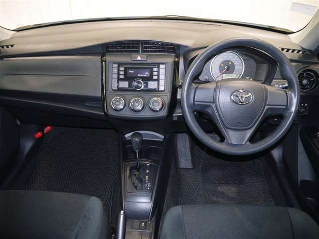 カローラアクシオ1.5 X 4WD