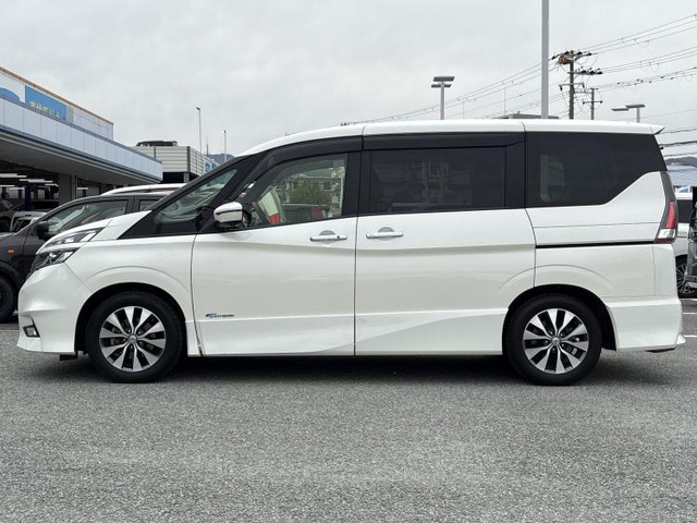 セレナ2.0 ハイウェイスター