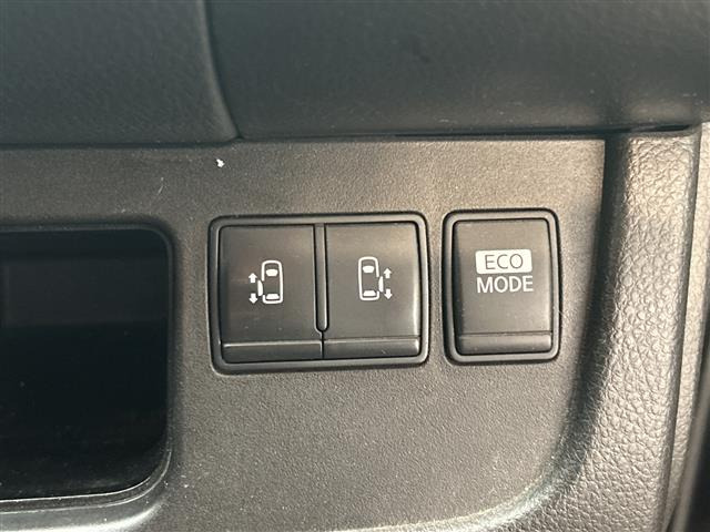 セレナ2.0 ハイウェイスター S-HYBRID Vセレクション