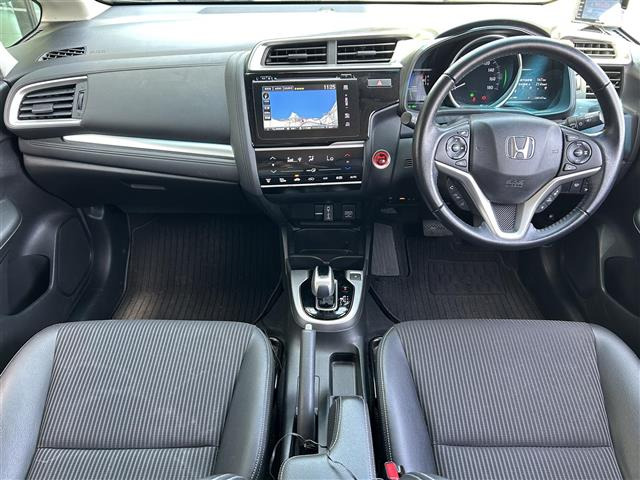 フィット1.5 ハイブリッド L ホンダセンシング