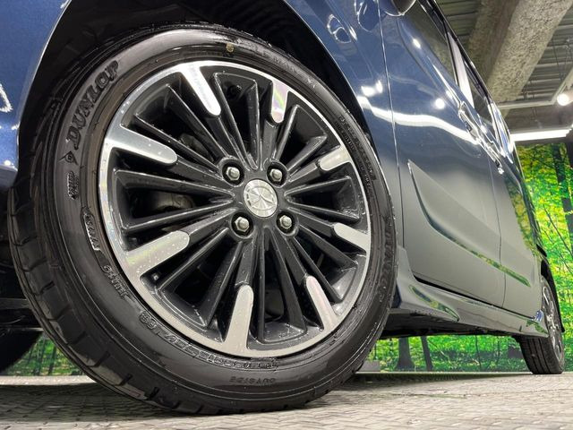 �y����15�C���`�A���~�z�C�[���z�O�ςɃ}�b�`���������A���~�z�C�[���𑕒����Ă���܂��B�e��ЊO�A���~�z�C�[����A�X�^�b�h���X�^�C�����戵�����Ă���܂��B���񂲑��k����������