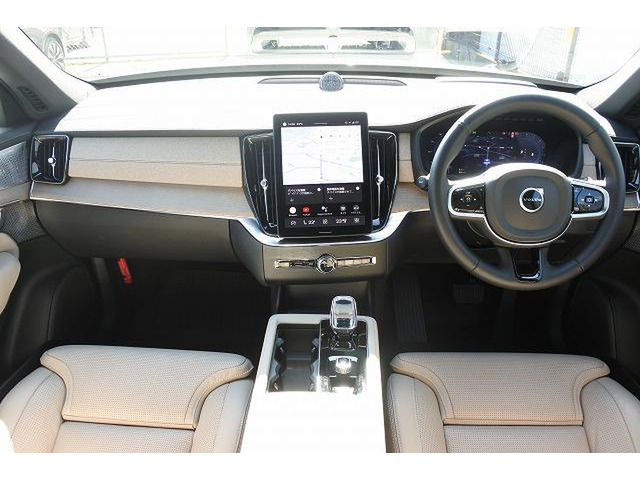 XC90ウルトラ B5 AWD 4WD