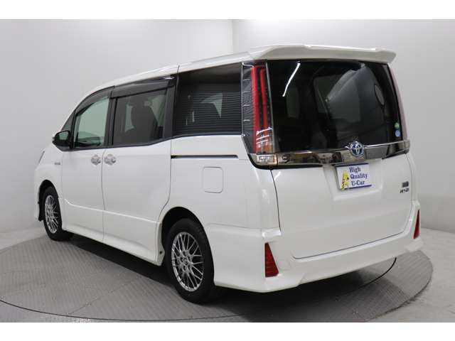 ノア1.8 ハイブリッド Si W×B