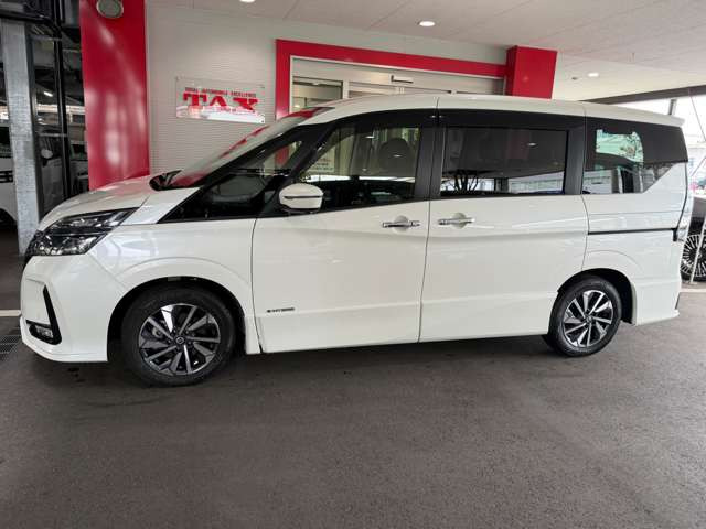 セレナ2.0 ハイウェイスターV