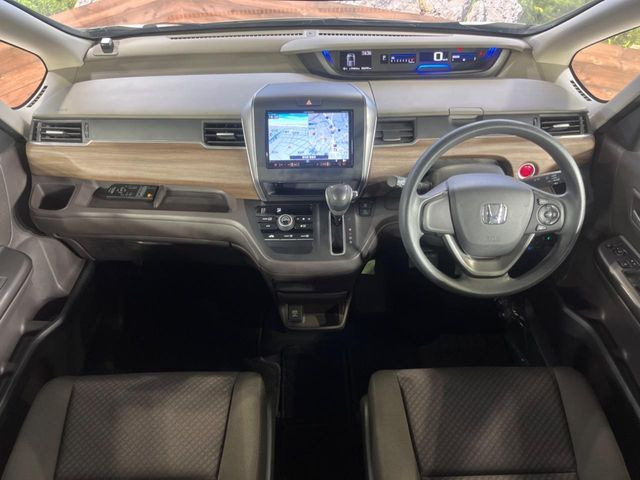 フリード1.5 G ホンダセンシング