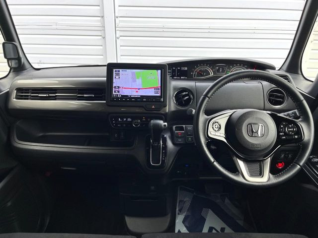 N-BOXカスタムL スタイルプラス ブラック