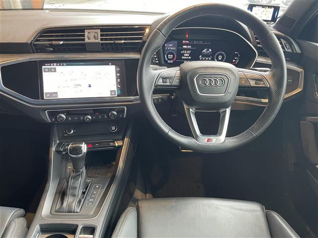 Q335 TDI クワトロ Sライン ディーゼル 4WD