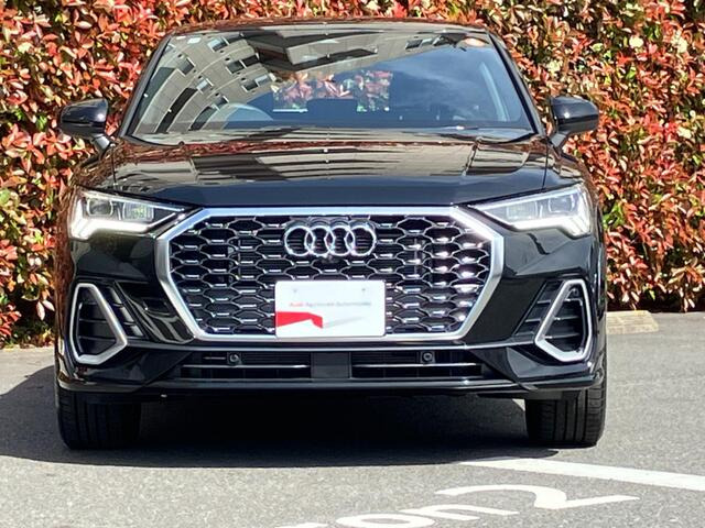 Q3スポーツバック35 TFSI Sライン