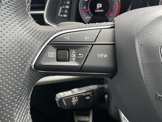 Q855 TFSI クワトロ Sライン 4WD