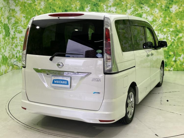 セレナ2.0 ハイウェイスター Vセレクション