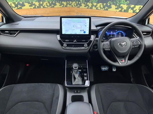 カローラクロス2.0 GRスポーツ E-Four 4WD