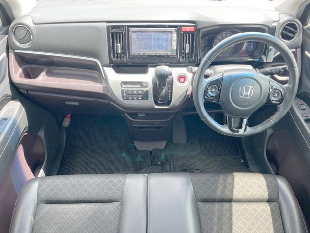 N-WGNカスタムG Aパッケージ