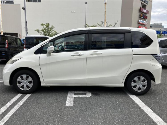 フリード1.5 G ジャストセレクション