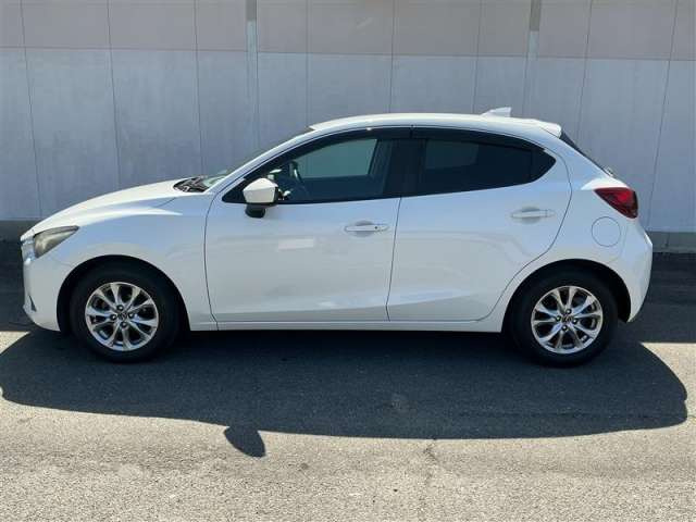 デミオ1.3 13S ツーリング