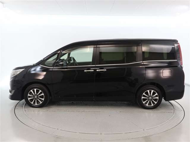 エスクァイア2.0 Gi プレミアムパッケージ ブラックテイラード