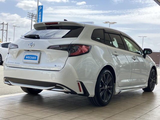 カローラツーリング1.8 ハイブリッド W×B