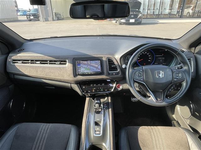 ヴェゼル1.5 ハイブリッド RS ホンダセンシング