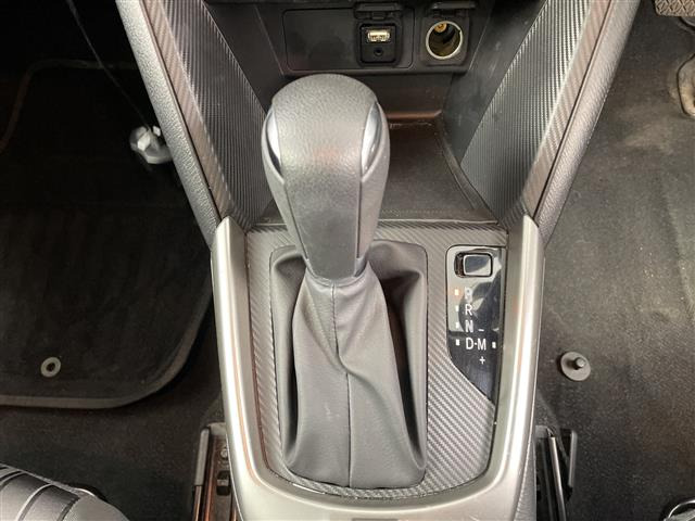 デミオ1.5 15C 4WD