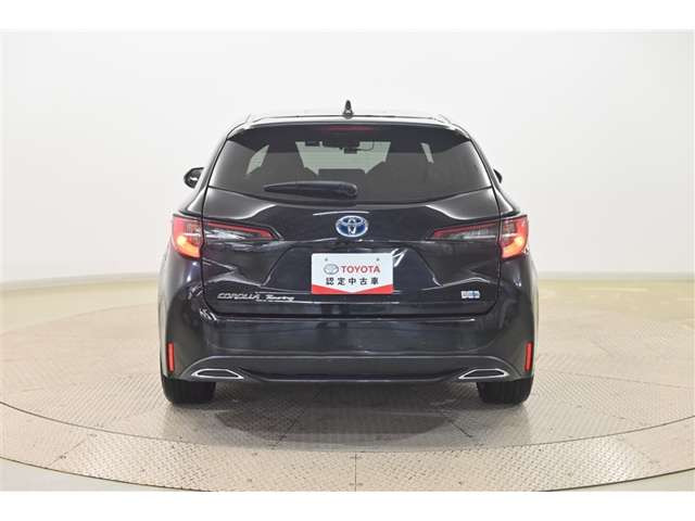 カローラツーリング1.8 ハイブリッド W×B