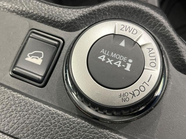 エクストレイル2.0 20Xi
