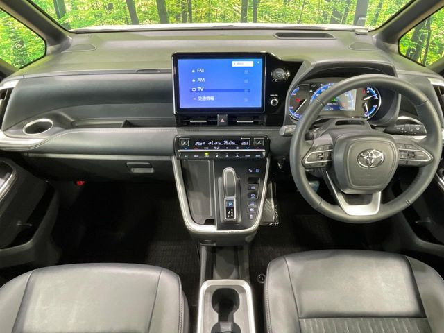 ノア1.8 ハイブリッド S-Z