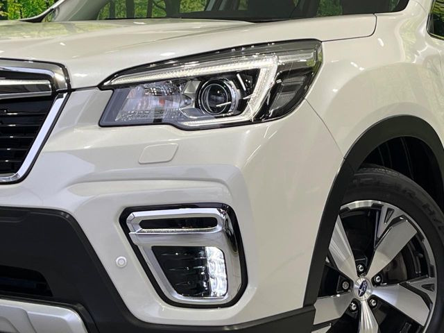 �yLED�w�b�h���C�g&�t�H�O�z���V����ԑ��s�����ǍD�Ȏ��E���m�ۂ����S���ĉ^�]�ł��鍂�P�xLED�w�b�h���C�g�𑕔�!�_�����x�������A����d�͂��}�����Ă��܂��B