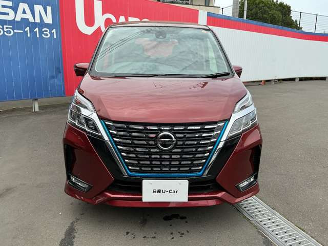 セレナ1.2 e-POWER ハイウェイスターV