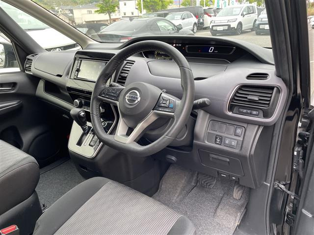 セレナ2.0 ハイウェイスターV