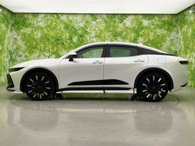 クラウンクロスオーバー2.4 RS アドバンスト E-Four advanced 4WD