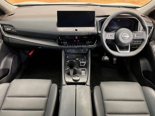 エクストレイル1.5 G e-4ORCE 4WD