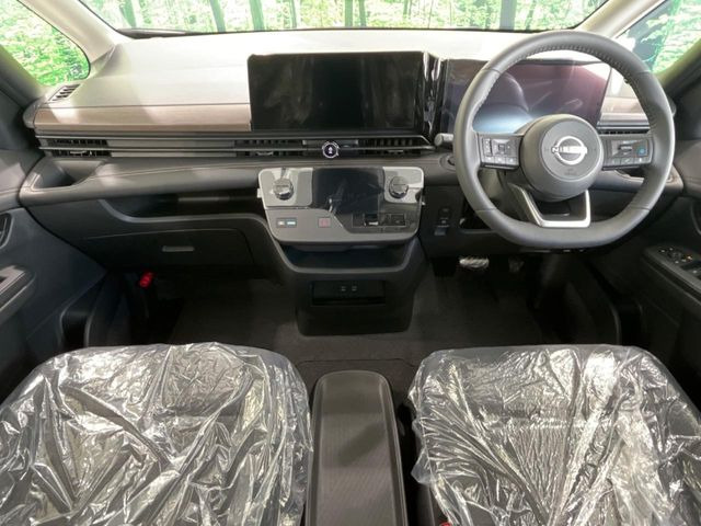 セレナ1.4 e-POWER ハイウェイスターV