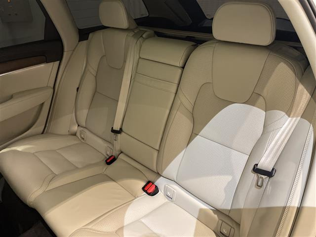 V90B6 AWD インスクリプション 4WD