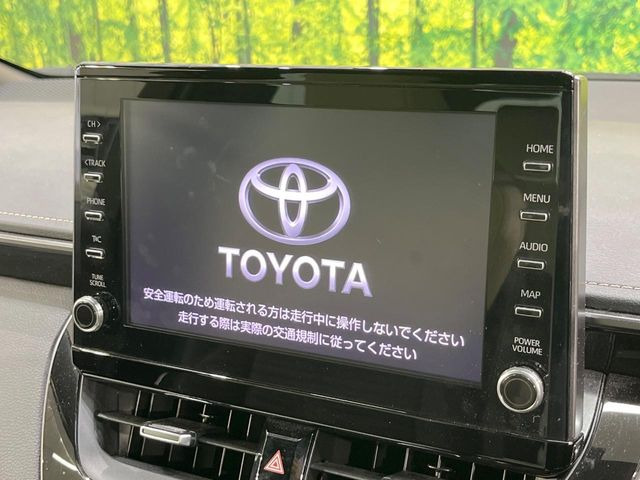 カローラ1.8 ハイブリッド W×B