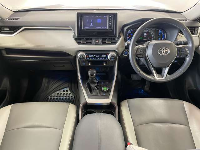 RAV42.5 ハイブリッド G E-Four 4WD