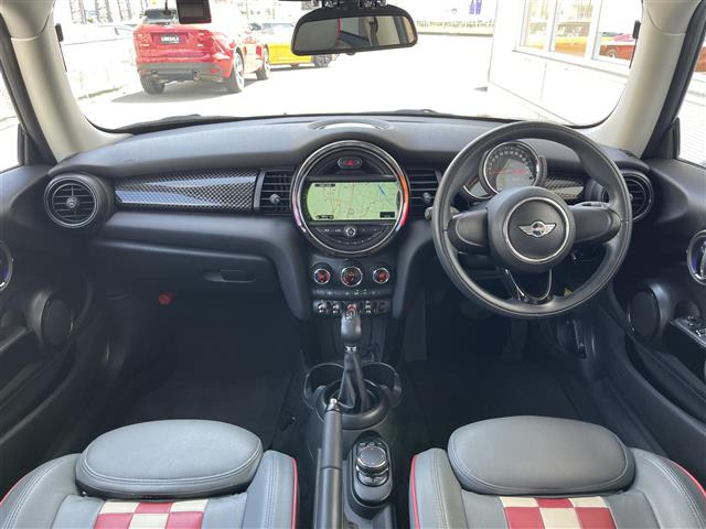 ミニクーパー SD