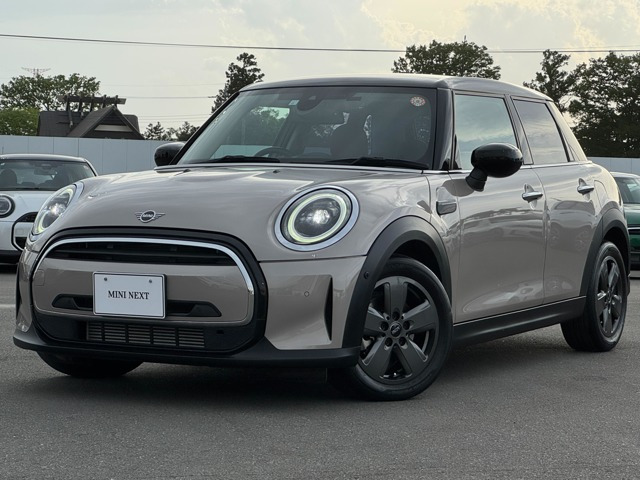 ミニクーパー D プレミアム プラスパッケージ DCT