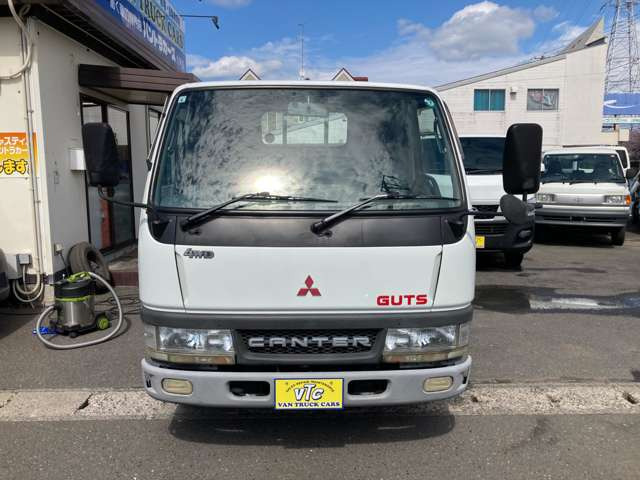 キャンターガッツ2.8 ロング 全低床 DX ディーゼル 4WD