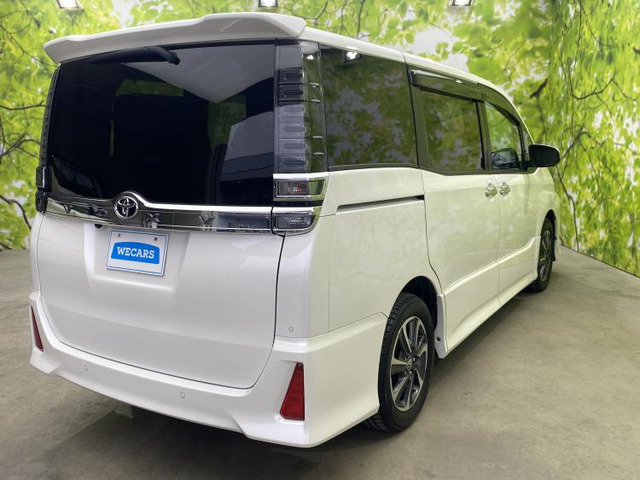 ヴォクシー2.0 ZS 煌II