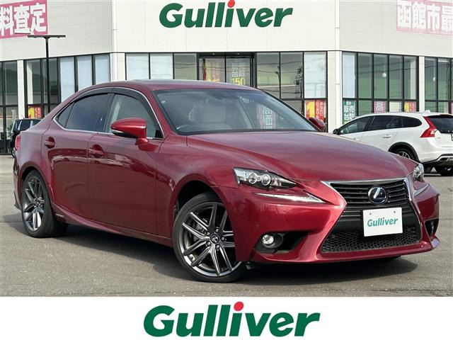 IS300h バージョンL 4WD